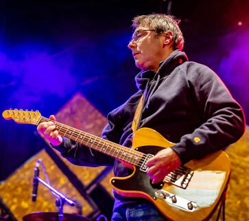 Olivier, guitare Olivier, guitare